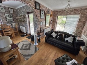 Photo 8- click for photo gallery